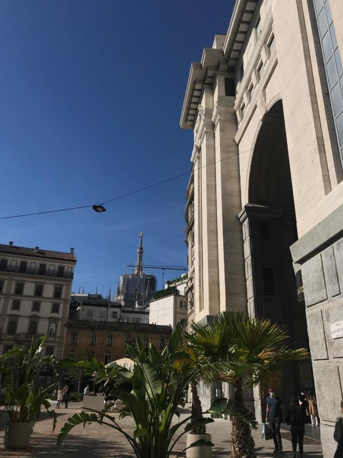 Duomo Terrace Studio R&R Milan Bagian luar foto